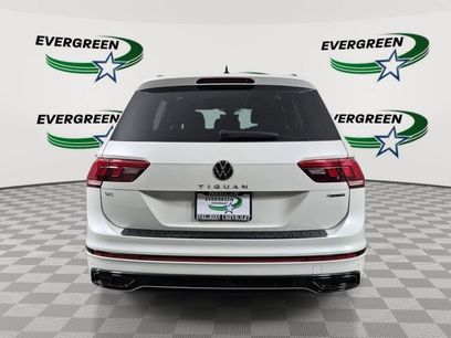 Used 2022 Volkswagen Tiguan SE R-Line