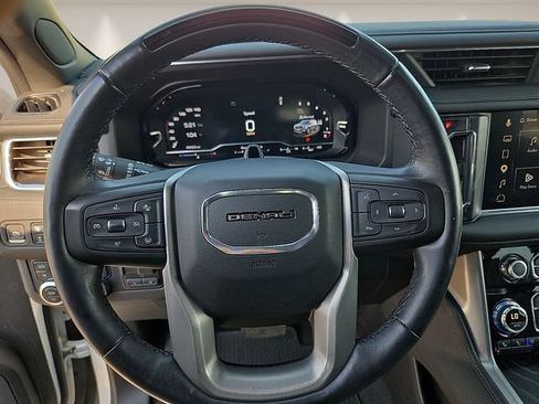 Used 2023 GMC Yukon XL Denali w/ Denali Reserve Package AWD/4WD image 21
