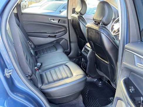 Used 2019 Ford Edge SEL w/ Equipment Group 201A image 12