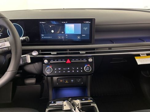 New 2026 Hyundai Tucson Limited image 16