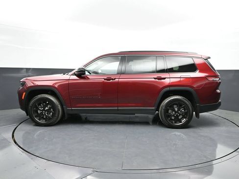 New 2026 Jeep Grand Cherokee L 4WD image 33