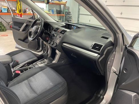 Used 2015 Subaru Forester 2.5i Premium w/ All-Weather Package AWD/4WD image 22