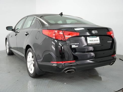 Used 2013 Kia Optima EX w/ Premium Pkg image 7