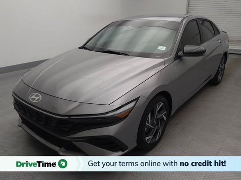 Used 2025 Hyundai Elantra Sport FWD image 1