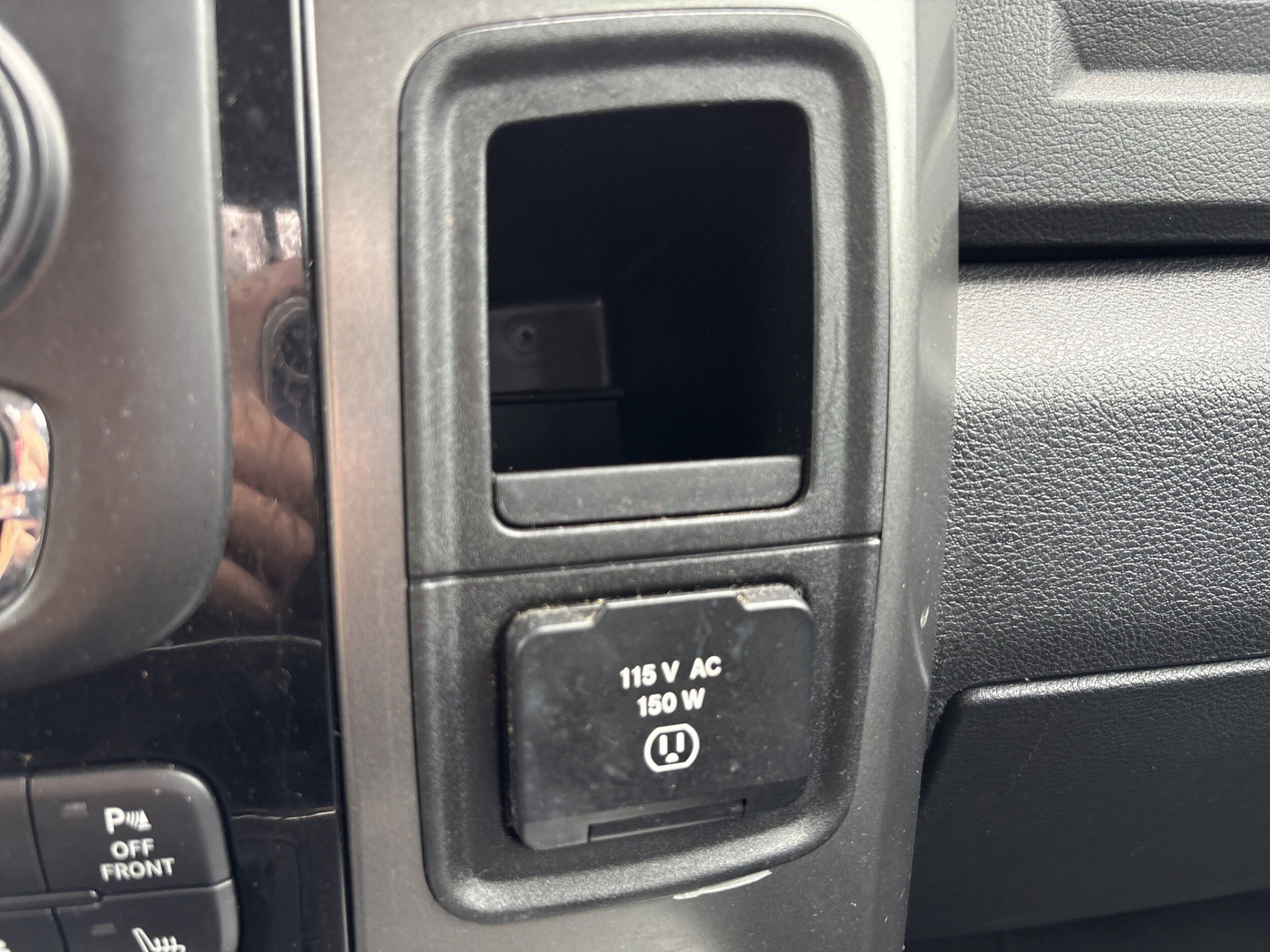 Used 2018 RAM 1500 Sport w/ Convenience Group AWD/4WD image 16