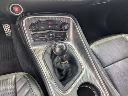 Used 2016 Dodge Challenger SRT Hellcat RWD image 19