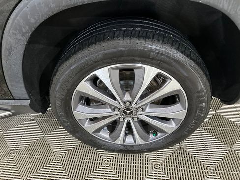 Used 2022 Mercedes-Benz GLE 350 4MATIC image 9