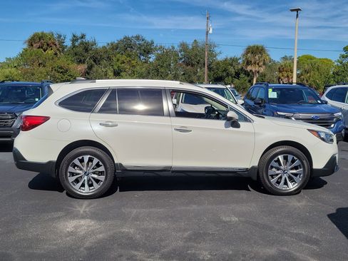 Used 2019 Subaru Outback 3.6R Touring w/ Popular Package #3A image 7