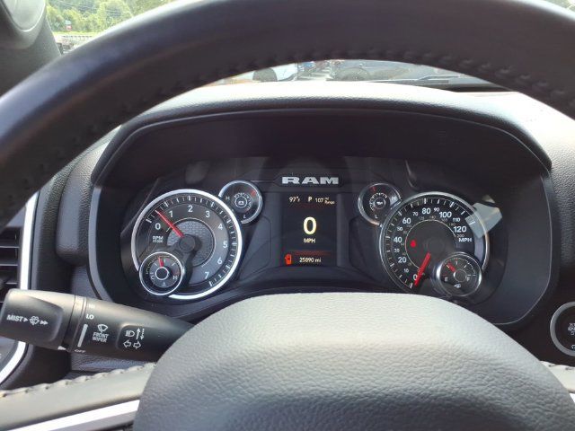 Used 2023 RAM 1500 Big Horn AWD/4WD image 8