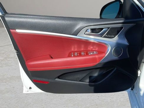 Used 2023 Genesis G70 2.0T w/ Sport Prestige Package image 20