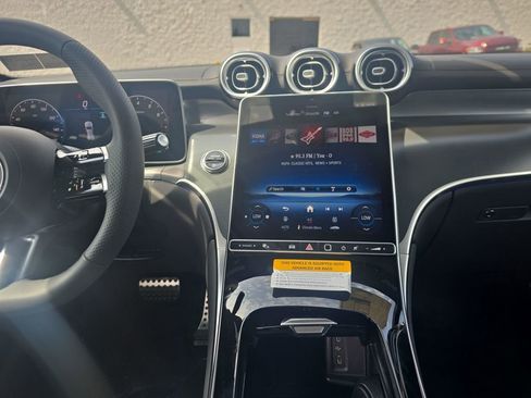 New 2026 Mercedes-Benz GLC 300 4MATIC image 17