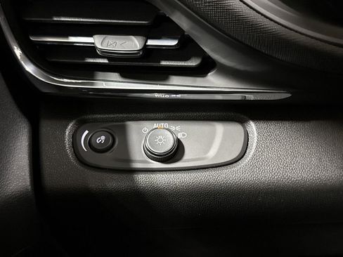 New 2026 Buick Envista Preferred w/ Convenience I Package FWD image 18