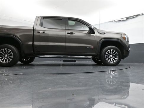 Used 2020 GMC Sierra 1500 AT4 w/ AT4 Premium Package image 38