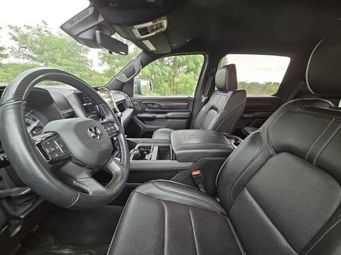 Used 2022 RAM 1500 Limited AWD/4WD image 10