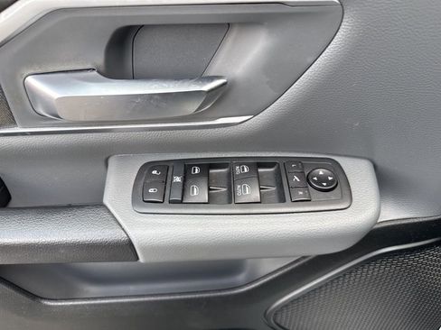 Used 2020 RAM 1500 Big Horn image 24