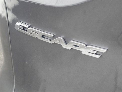 Used 2013 Ford Escape S image 7