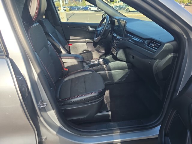 Used 2023 Ford Escape ST-Line w/ Tech Pack #1 FWD image 20