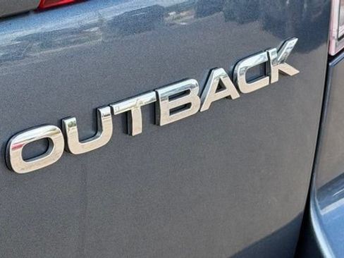 Used 2013 Subaru Outback 2.5i AWD/4WD image 9