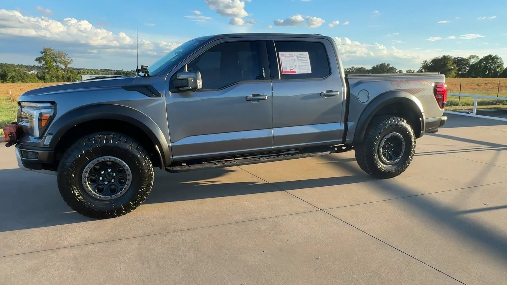 Used 2024 Ford F150 Raptor AWD/4WD image 4