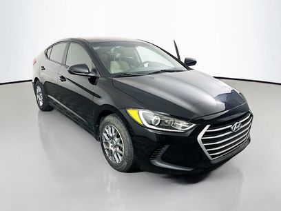 Used 2017 Hyundai Elantra SE