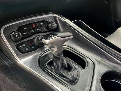 Used 2018 Dodge Challenger GT AWD/4WD image 17