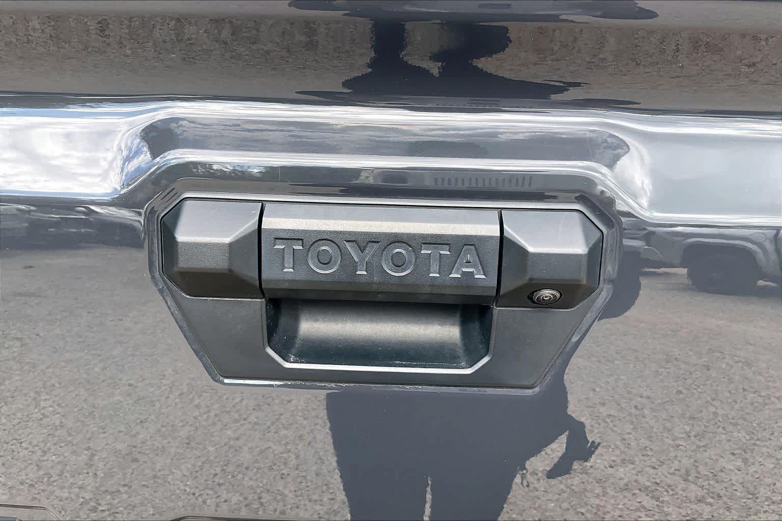Used 2026 Toyota Tacoma SR AWD/4WD image 30