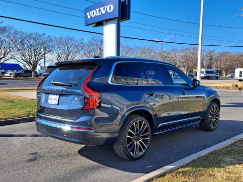 New 2026 Volvo XC90 B6 Plus w/ Protection Package Premier image 3