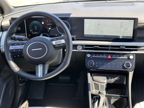 Certified 2025 Hyundai Santa Cruz Limited image 20