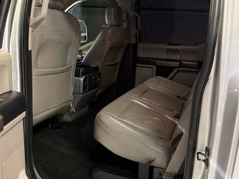Used 2019 Ford F350 XLT w/ XLT Premium Package AWD/4WD image 11