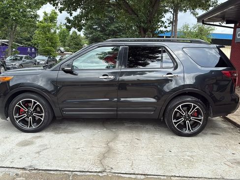 Used 2014 Ford Explorer Sport w/ Equipment Group 401A AWD/4WD image 8