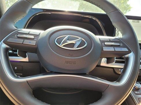 Used 2025 Hyundai Palisade Calligraphy image 13