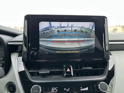 Used 2024 Toyota Corolla SE image 24