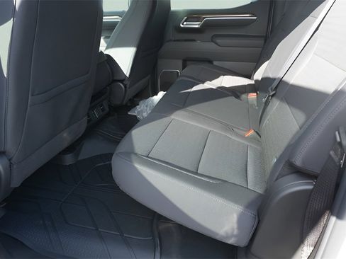 New 2026 Chevrolet Silverado 1500 LT w/ Safety Package image 30
