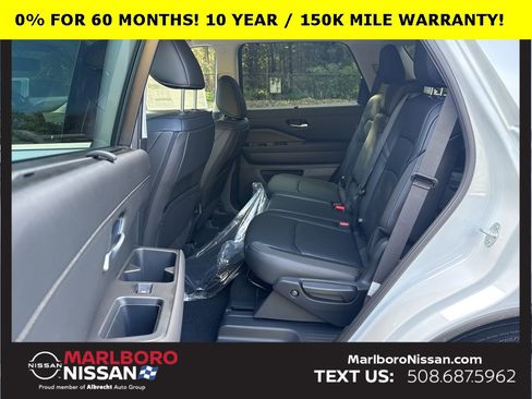 New 2025 Nissan Pathfinder SL w/ Cargo Package image 20
