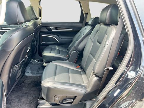 Used 2024 Kia Telluride S w/ S Sunroof Package FWD image 25