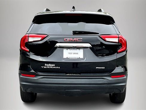 Certified 2023 GMC Terrain SLE w/ Driver Convenience Package image 7
