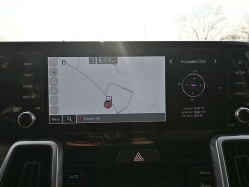 Used 2022 Kia Sorento S w/ Panoramic Sunroof Package image 44