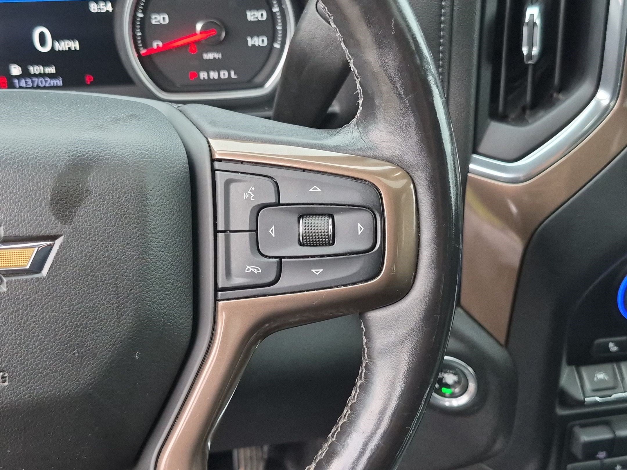 Used 2019 Chevrolet Silverado 1500 High Country w/ Technology Package AWD/4WD image 19