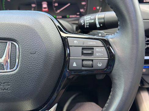 Used 2024 Honda Accord Touring image 30