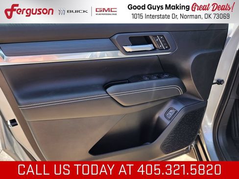 New 2027 GMC Terrain Elevation w/ Elevation Premium Package FWD image 13