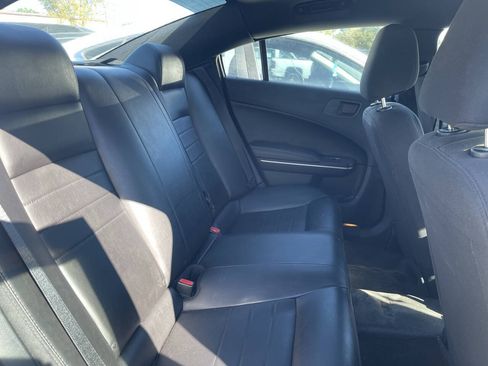 Used 2019 Dodge Charger Police w/ Street Appearance Group RWD image 7