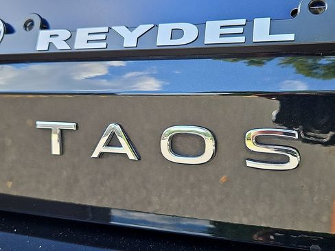 Certified 2025 Volkswagen Taos SEL w/ Black Wheel Plus Package AWD/4WD image 34