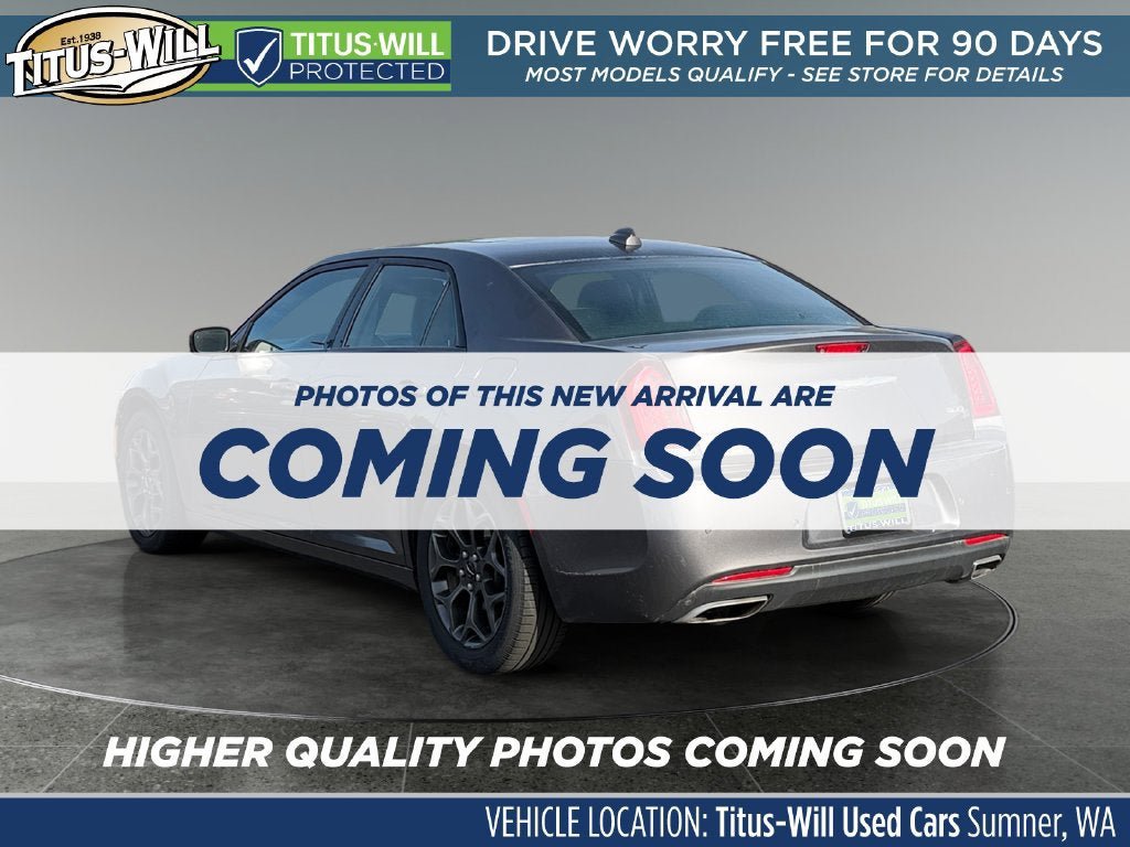Used 2018 Chrysler 300 S w/ 300S Premium Group AWD/4WD image 4