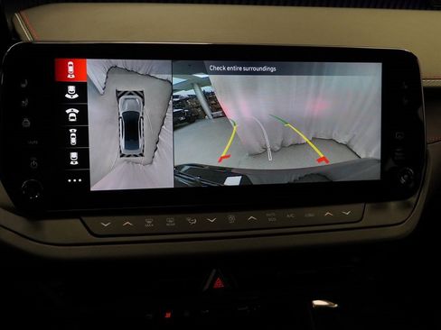 Used 2025 Dodge Charger R/T Scat Pack w/ Track Pack image 28