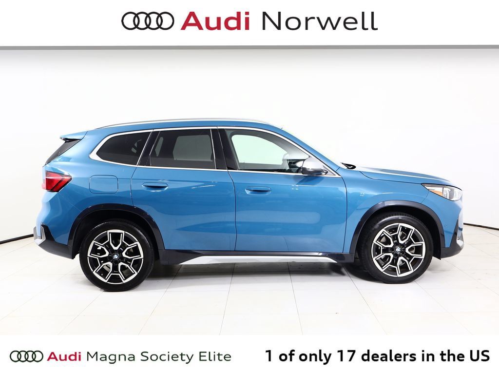 Used 2023 BMW X1 xDrive28i AWD/4WD image 17