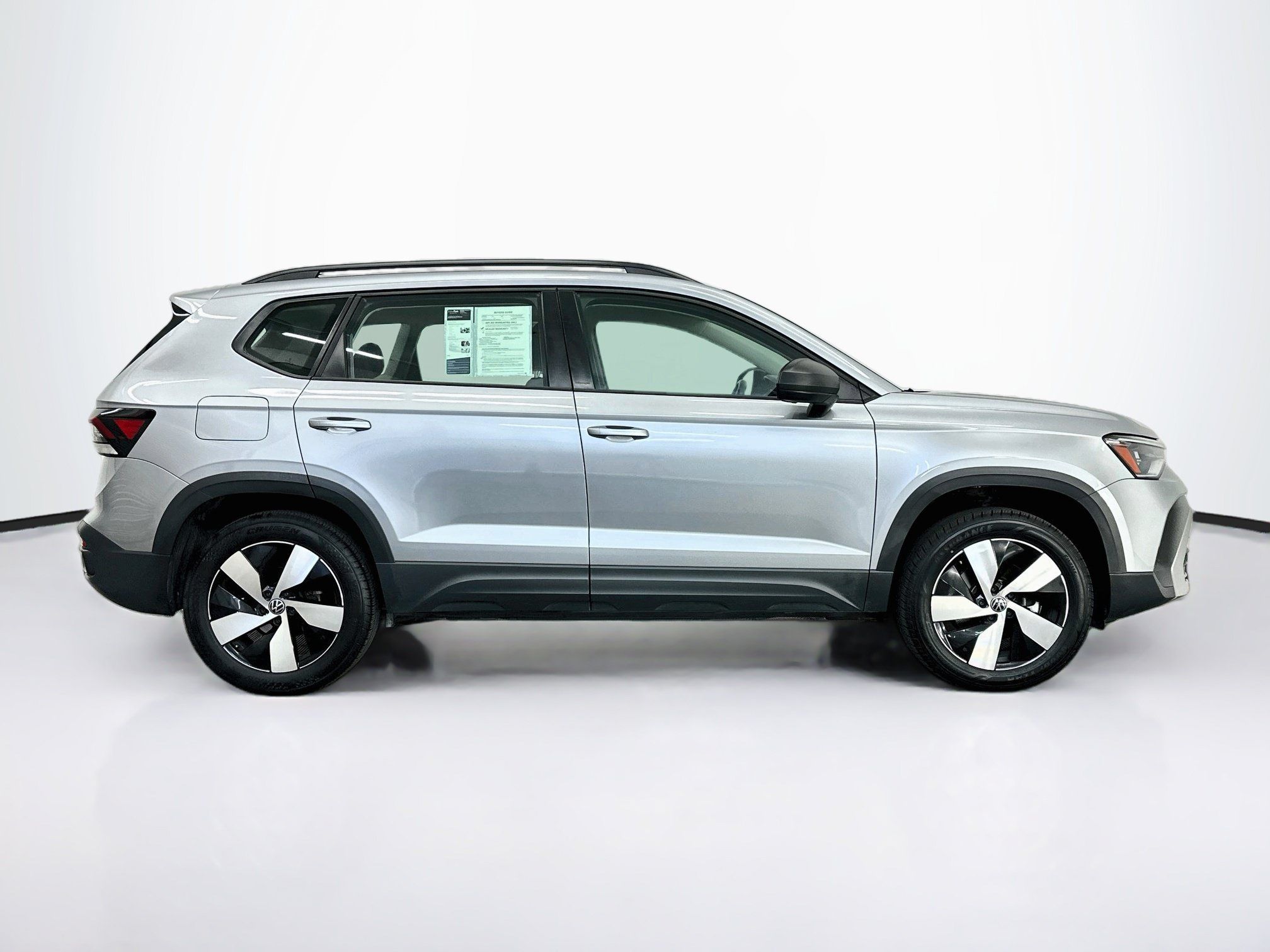 Used 2025 Volkswagen Taos S AWD/4WD image 10