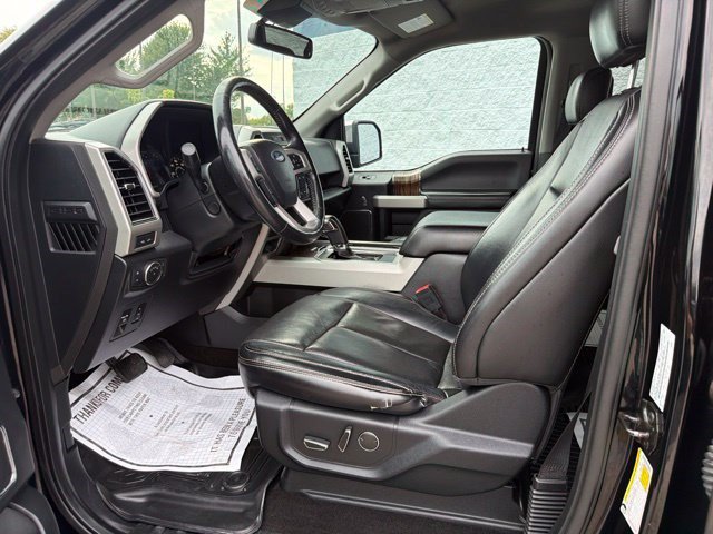 Used 2018 Ford F150 Lariat w/ Equipment Group 502A Luxury AWD/4WD image 13