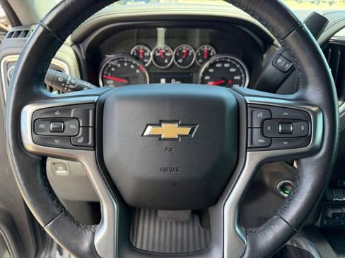 Used 2021 Chevrolet Silverado 1500 LTZ w/ LTZ Convenience Package II RWD image 12