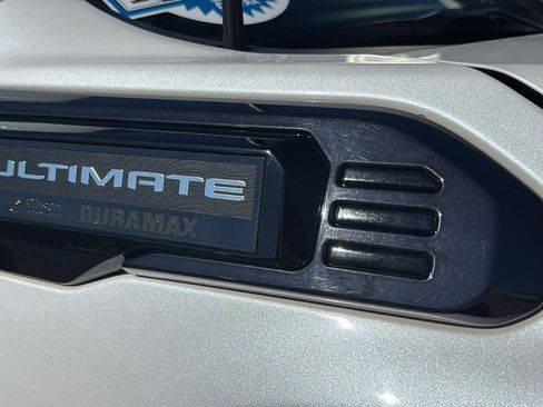 Certified 2024 GMC Sierra 2500 Denali Ultimate image 10