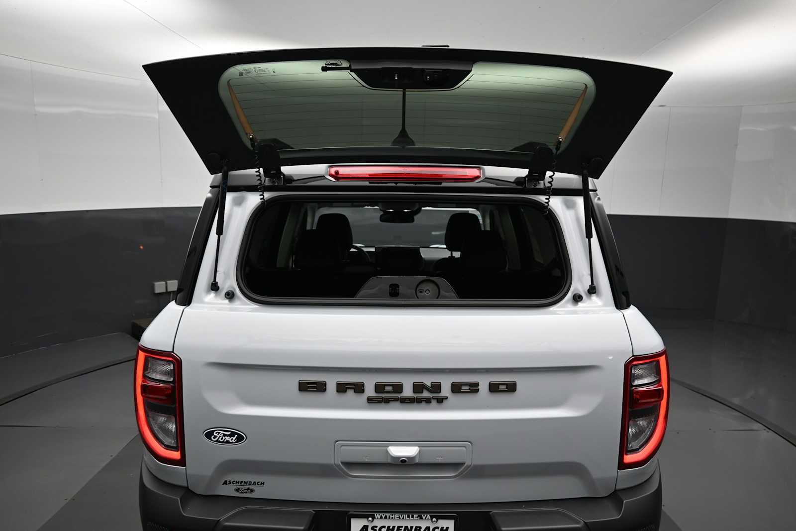 New 2026 Ford Bronco Sport Badlands w/ Bronze Package AWD/4WD image 23